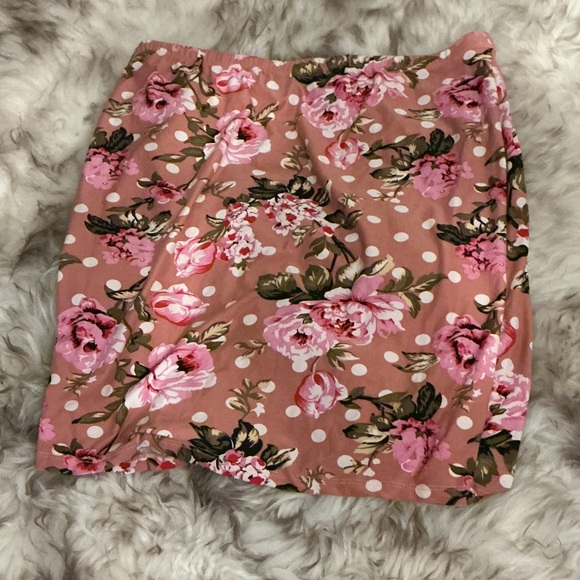 peachy girl Dresses & Skirts - Floral Pink Polka Dot Mini Skirt